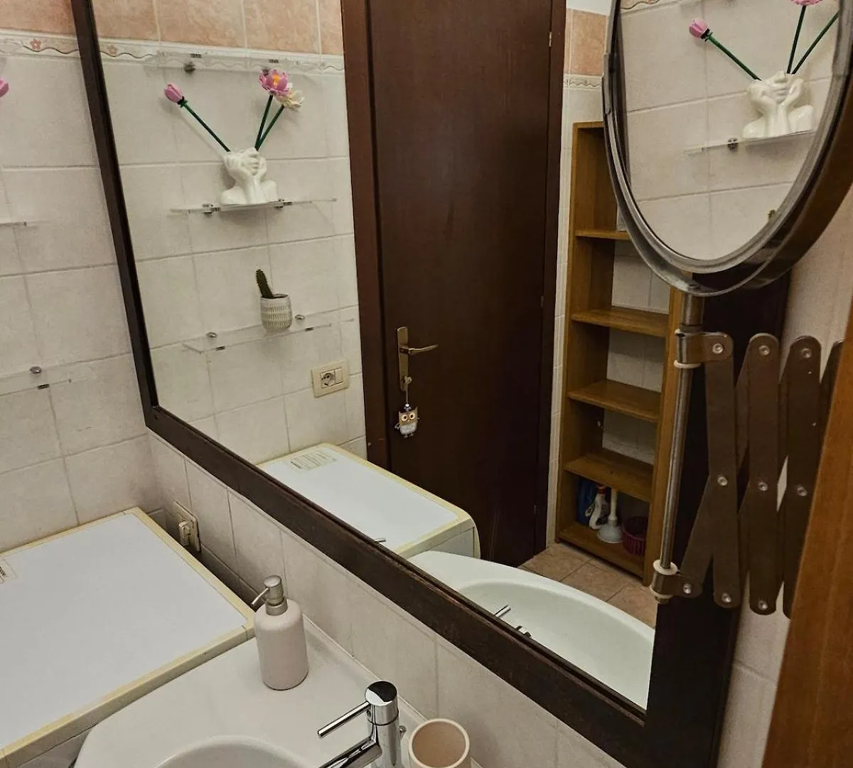 Private Spa Apartment In Rome